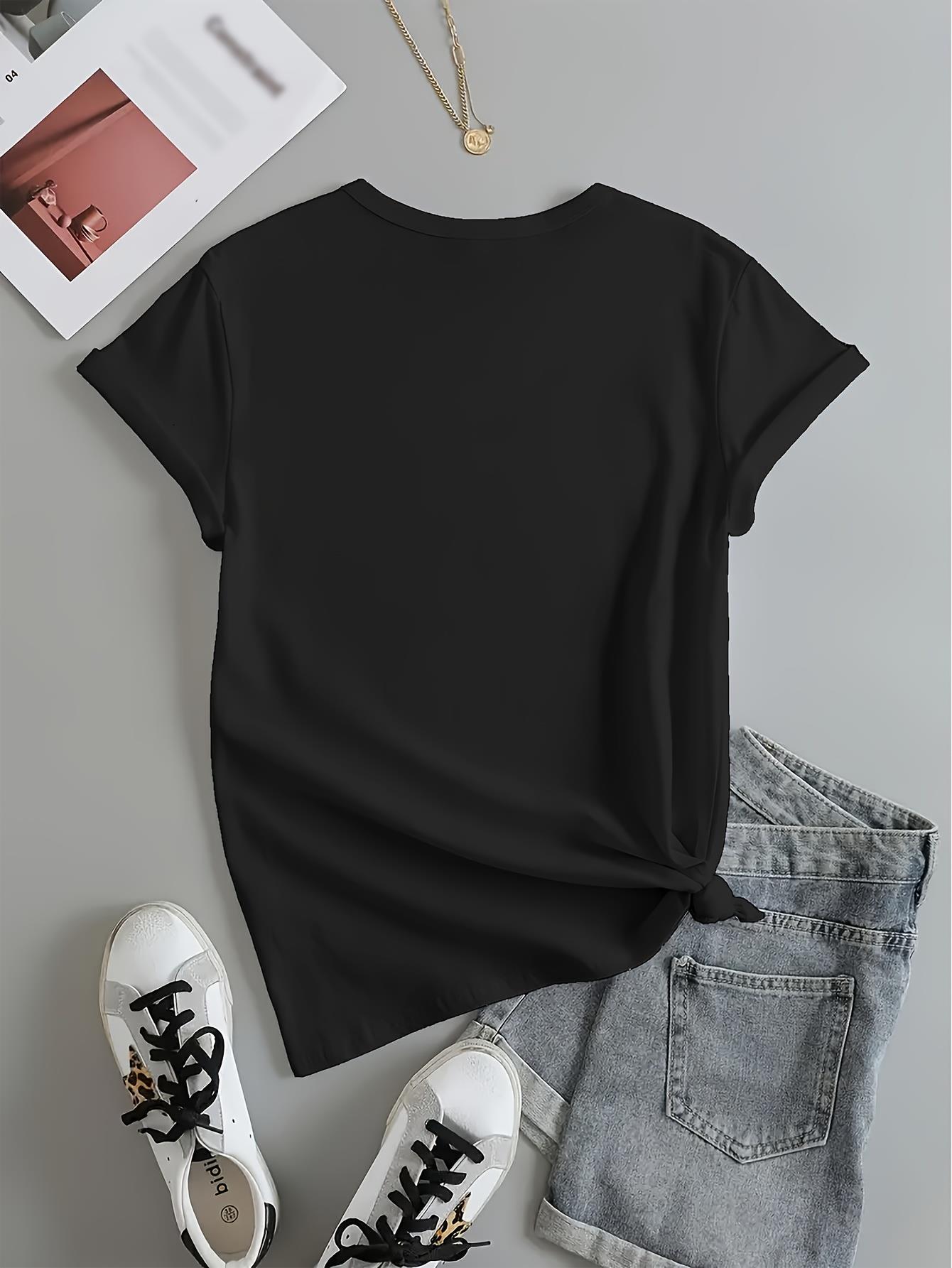 thumbnail image 4 of Women's Heather Gray Graphic Tee with Rabbit & Heart Design - Casual Short Sleeve Crew Neck Top, Perfect for Spring & Summer, Leisure Style, 4 of 5
