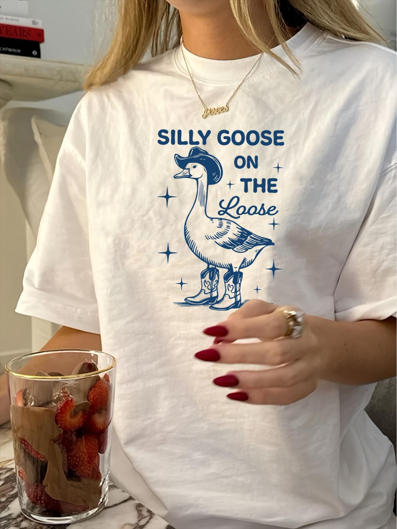 Silly Goose Graphic Retro Casual Women's T-Shirt - White Short Sleeve Crew Neck with Fun Print, Lightweight Polyester, Perfect for Summer, Ladies T Shirts